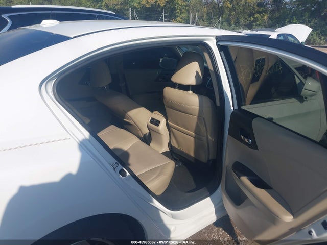 Продажа на аукционе авто 2017 Honda Accord Ex-l, vin: 1HGCR2F8XHA184916, номер лота: 45985067