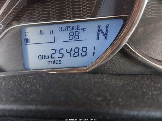 2014 Toyota Corolla Le მანქანა იყიდება აუქციონზე, vin: 2T1BURHE6EC157739, აუქციონის ნომერი: 45985068