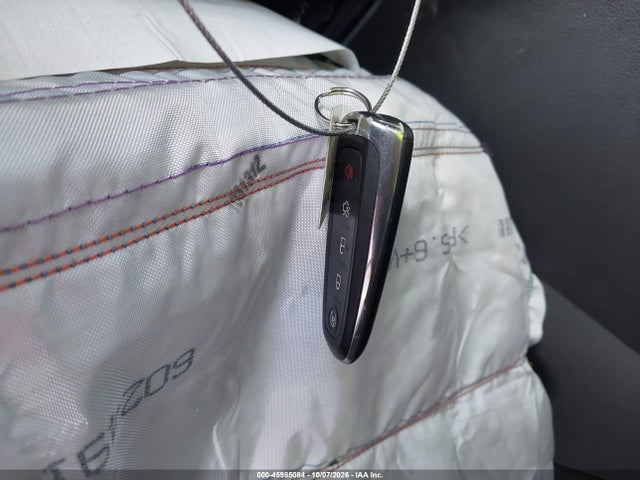 45985084 :رقم المزاد ، 1FMCU9HD8KUA50360 vin ، 2019 Ford Escape Sel مزاد بيع