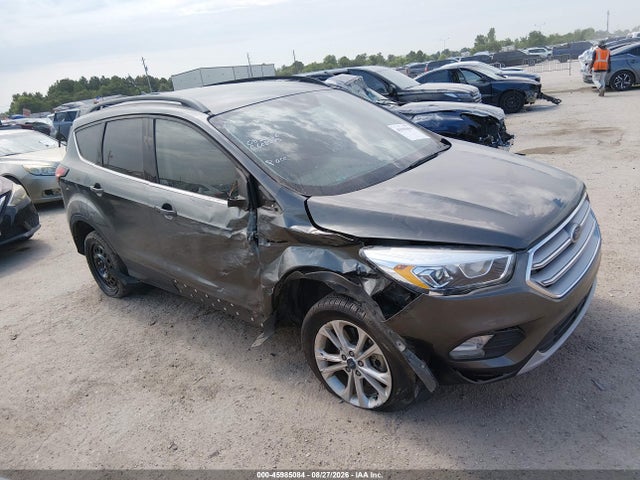 45985084 :رقم المزاد ، 1FMCU9HD8KUA50360 vin ، 2019 Ford Escape Sel مزاد بيع