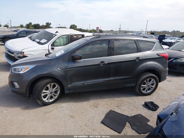 45985084 :رقم المزاد ، 1FMCU9HD8KUA50360 vin ، 2019 Ford Escape Sel مزاد بيع
