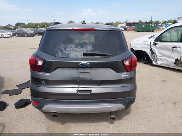 45985084 :رقم المزاد ، 1FMCU9HD8KUA50360 vin ، 2019 Ford Escape Sel مزاد بيع