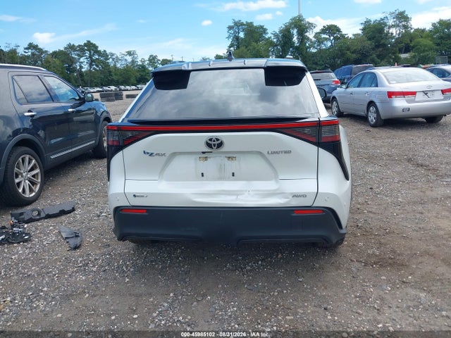 Продаж на аукціоні авто 2024 Toyota Bz4x Limited, vin: JTMABACA1RA054729, номер лоту: 45985102
