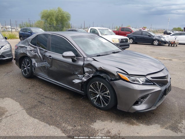 2018 4T1B11HK8JU117302 main image