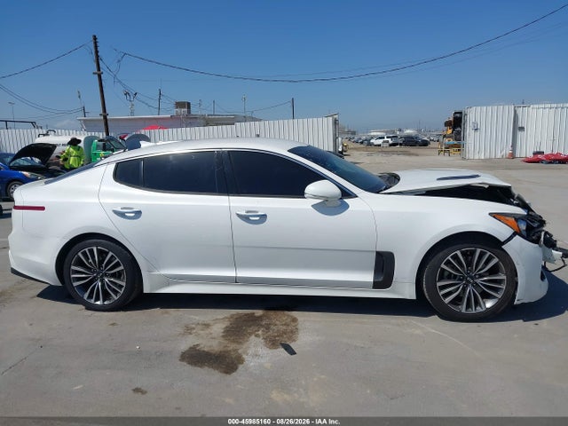 2019 Kia Stinger მანქანა იყიდება აუქციონზე, vin: KNAE15LA7K6049536, აუქციონის ნომერი: 45985160