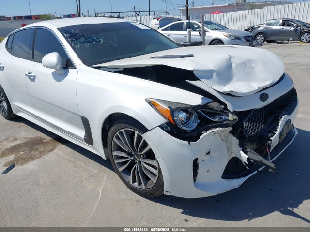 2019 Kia Stinger მანქანა იყიდება აუქციონზე, vin: KNAE15LA7K6049536, აუქციონის ნომერი: 45985160