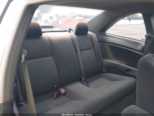 45985161 :رقم المزاد ، 1HGEM225X5L037806 vin ، 2005 Honda Civic Lx مزاد بيع