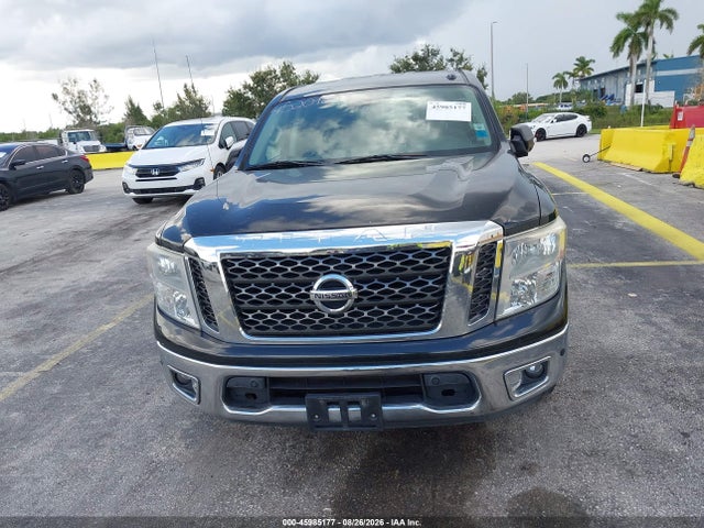2017 Nissan Titan Sv მანქანა იყიდება აუქციონზე, vin: 1N6AA1E6XHN563766, აუქციონის ნომერი: 45985177
