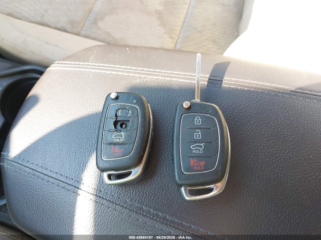 Продаж на аукціоні авто 2014 Hyundai Santa Fe Sport 2.4l, vin: 5XYZU3LB3EG166511, номер лоту: 45985197