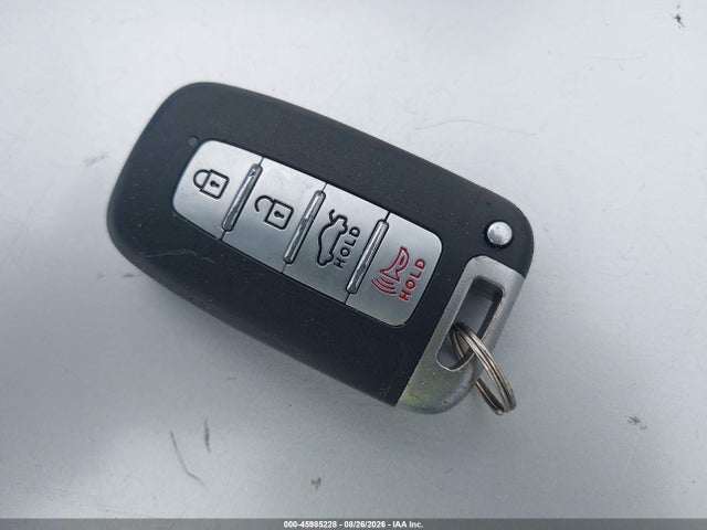 45985228 :رقم المزاد ، KMHGC4DE1BU123705 vin ، 2011 Hyundai Genesis 3.8 مزاد بيع