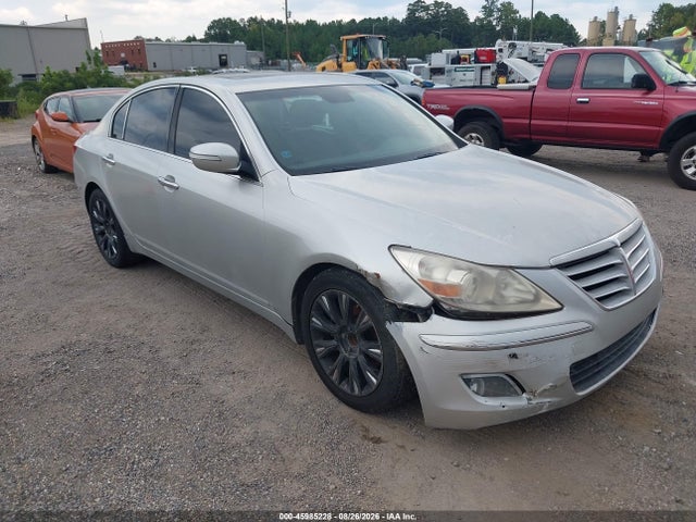 45985228 :رقم المزاد ، KMHGC4DE1BU123705 vin ، 2011 Hyundai Genesis 3.8 مزاد بيع