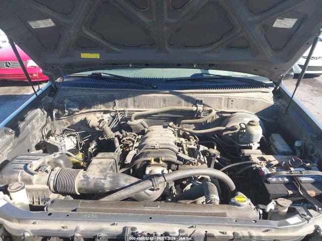 45985242 :رقم المزاد ، 5TBET34116S527223 vin ، 2006 Toyota Tundra Sr5 V8 مزاد بيع
