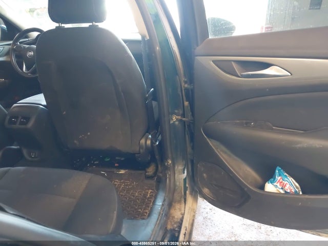 45985251 :رقم المزاد ، W04GL6SX3J1154212 vin ، 2018 Buick Regal Sportback Preferred مزاد بيع