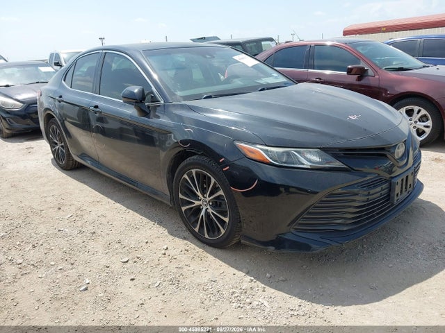 Продажа на аукционе авто 2018 Toyota Camry Le, vin: JTNB11HK7J3033400, номер лота: 45985271