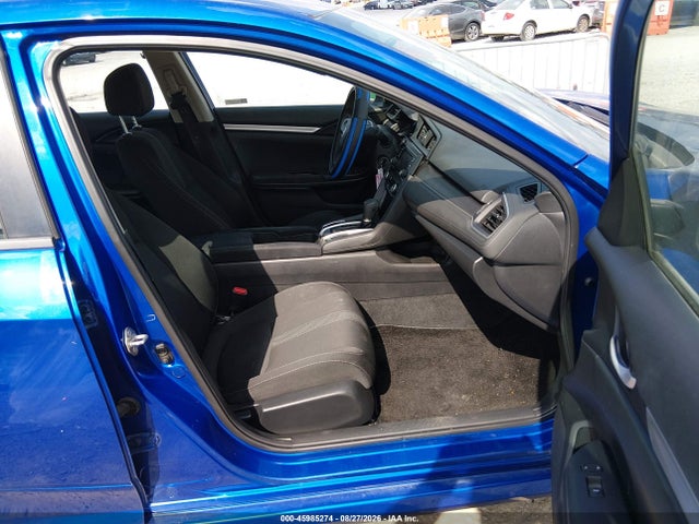 45985274 :رقم المزاد ، 19XFC2F57JE003602 vin ، 2018 Honda Civic Lx مزاد بيع