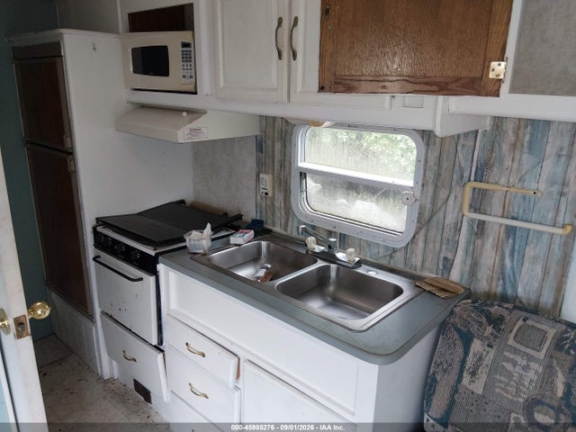 Aukcja sprzedaży 2000 Fleetwood Terry, vin: 1EA1Y2924Y2894567, numer aukcji: 45985276