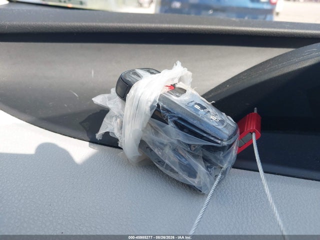 2016 Toyota Prius Three Touring მანქანა იყიდება აუქციონზე, vin: JTDKARFU8G3515406, აუქციონის ნომერი: 45985277