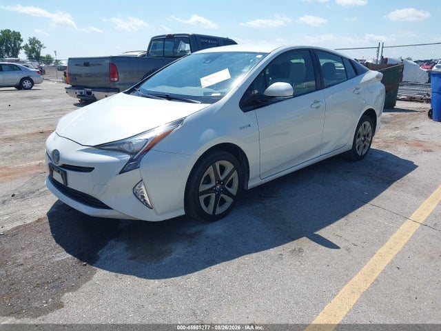 2016 Toyota Prius Three Touring მანქანა იყიდება აუქციონზე, vin: JTDKARFU8G3515406, აუქციონის ნომერი: 45985277