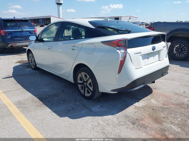 2016 Toyota Prius Three Touring მანქანა იყიდება აუქციონზე, vin: JTDKARFU8G3515406, აუქციონის ნომერი: 45985277