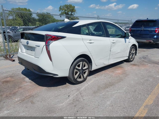 2016 Toyota Prius Three Touring მანქანა იყიდება აუქციონზე, vin: JTDKARFU8G3515406, აუქციონის ნომერი: 45985277