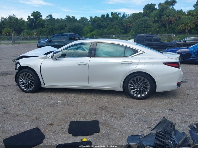 45985281 :رقم المزاد ، 58AEA1C1XRU053344 vin ، 2024 Lexus Es 300h Luxury مزاد بيع