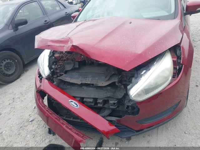 Продажа на аукционе авто 2015 Ford Focus Se, vin: 1FADP3F27FL228503, номер лота: 45985304