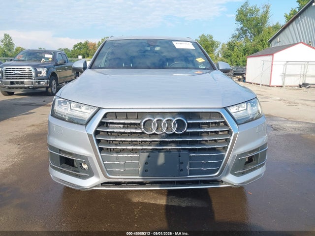 Продажа на аукционе авто 2017 Audi Q7 3.0t Premium, vin: WA1LAAF76HD019638, номер лота: 45985312