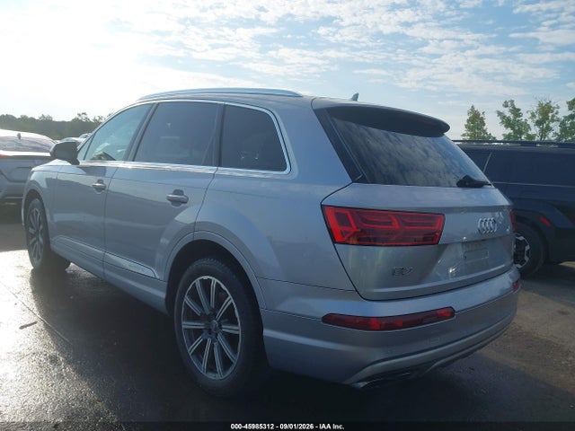 Продажа на аукционе авто 2017 Audi Q7 3.0t Premium, vin: WA1LAAF76HD019638, номер лота: 45985312