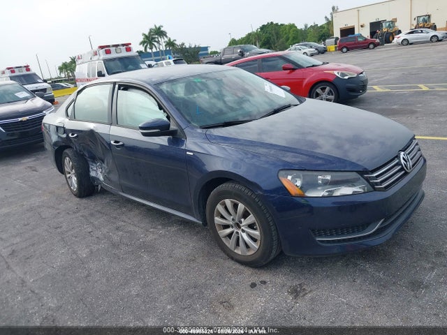 Aukcja sprzedaży 2015 Volkswagen Passat 1.8t Wolfsburg Edition, vin: 1VWAT7A30FC037857, numer aukcji: 45985324