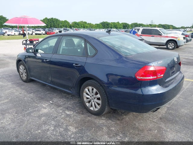 Aukcja sprzedaży 2015 Volkswagen Passat 1.8t Wolfsburg Edition, vin: 1VWAT7A30FC037857, numer aukcji: 45985324