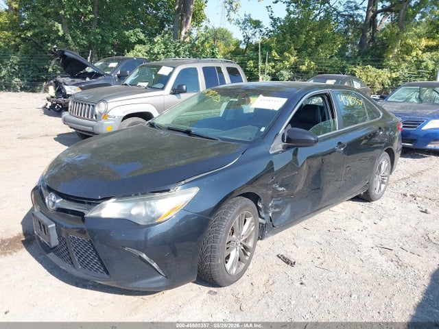Aukcja sprzedaży 2015 Toyota Camry Se, vin: 4T1BF1FKXFU002762, numer aukcji: 45985357