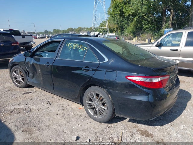 Aukcja sprzedaży 2015 Toyota Camry Se, vin: 4T1BF1FKXFU002762, numer aukcji: 45985357