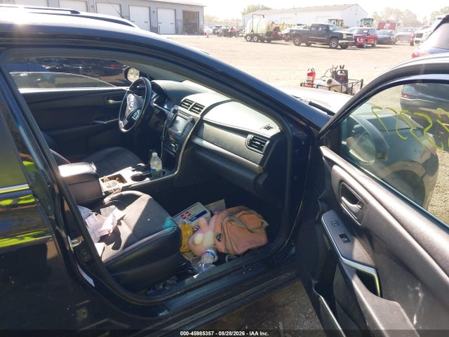 Aukcja sprzedaży 2015 Toyota Camry Se, vin: 4T1BF1FKXFU002762, numer aukcji: 45985357