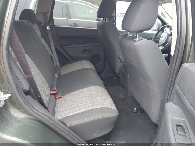 2008 Jeep Grand Cherokee Laredo მანქანა იყიდება აუქციონზე, vin: 1J8GR48K78C138686, აუქციონის ნომერი: 45985368