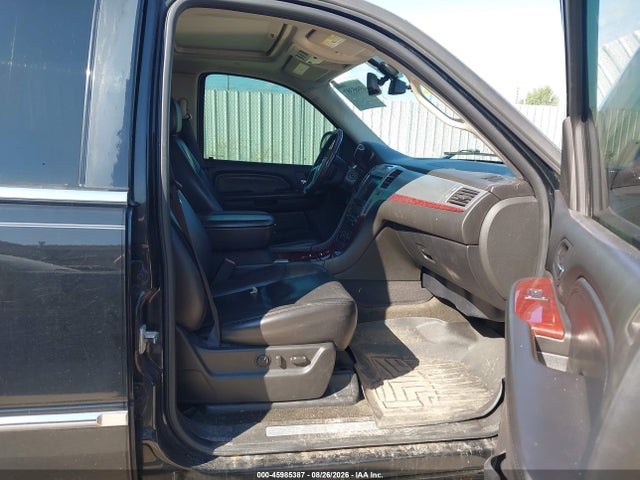 45985387 :رقم المزاد ، 1GYFK66877R241834 vin ، 2007 Cadillac Escalade Esv Standard مزاد بيع