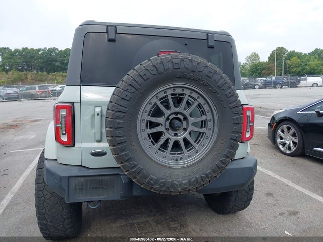 Продаж на аукціоні авто 2022 Ford Bronco Outer Banks, vin: 1FMEE5BP6NLB45768, номер лоту: 45985402