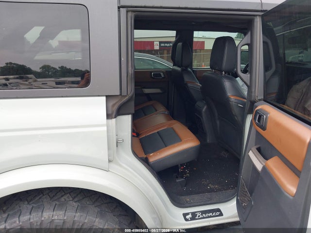 Продаж на аукціоні авто 2022 Ford Bronco Outer Banks, vin: 1FMEE5BP6NLB45768, номер лоту: 45985402