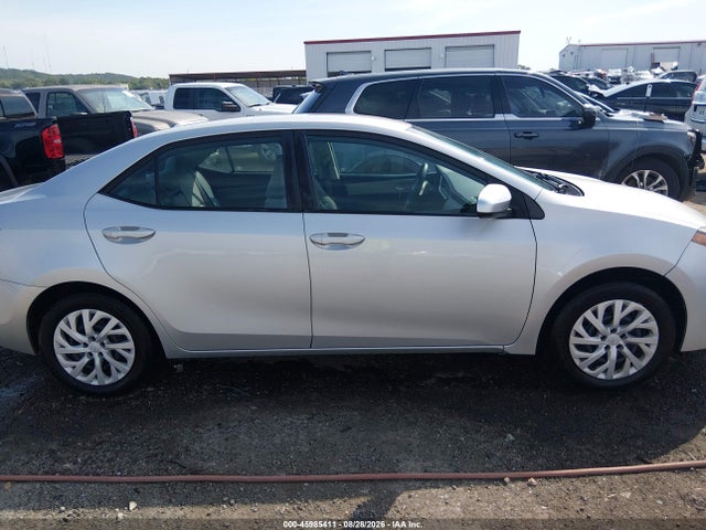 2017 Toyota Corolla Le მანქანა იყიდება აუქციონზე, vin: 5YFBURHE1HP630872, აუქციონის ნომერი: 45985411