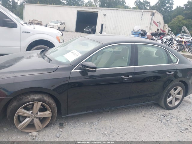 Продаж на аукціоні авто 2014 Volkswagen Passat 1.8t Se, vin: 1VWBS7A33EC064895, номер лоту: 45985433