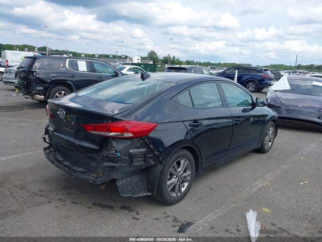 Продажа на аукционе авто 2018 Hyundai Elantra Sel, vin: 5NPD84LFXJH262033, номер лота: 45985450