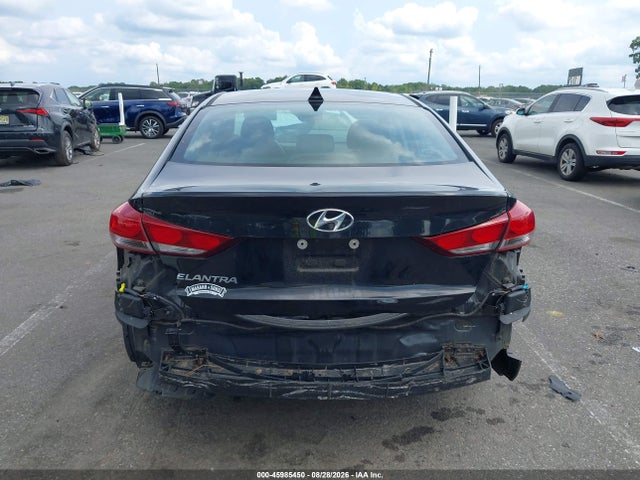 Продажа на аукционе авто 2018 Hyundai Elantra Sel, vin: 5NPD84LFXJH262033, номер лота: 45985450