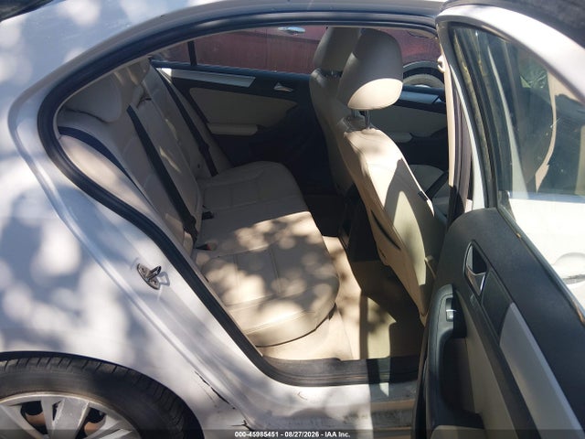 45985451 :رقم المزاد ، 3VWBP7AJ8DM386090 vin ، 2013 Volkswagen Jetta 2.5l Se مزاد بيع
