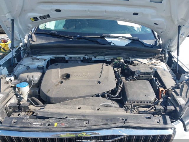 2023 Volvo Xc40 B5 Plus Bright Theme მანქანა იყიდება აუქციონზე, vin: YV4L12UN0P2931055, აუქციონის ნომერი: 45985453