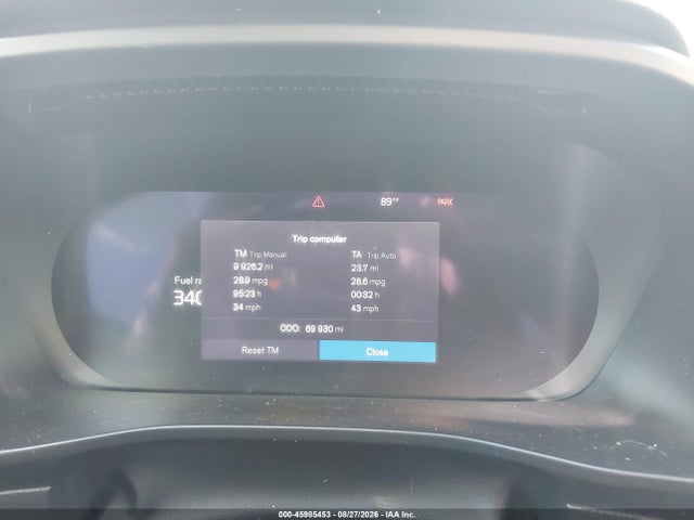 2023 Volvo Xc40 B5 Plus Bright Theme მანქანა იყიდება აუქციონზე, vin: YV4L12UN0P2931055, აუქციონის ნომერი: 45985453