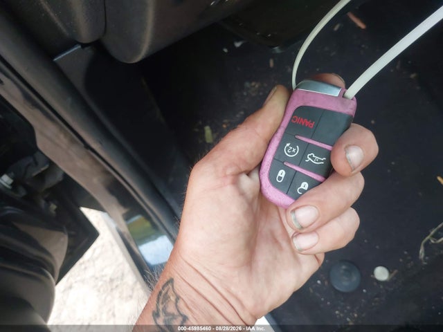 45985460 :رقم المزاد ، 1C4RJFDJ4JC436490 vin ، 2018 Jeep Grand Cherokee Srt 4x4 مزاد بيع