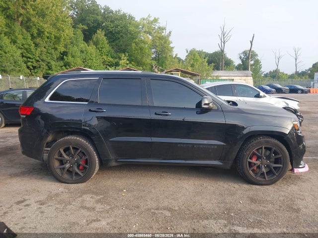 45985460 :رقم المزاد ، 1C4RJFDJ4JC436490 vin ، 2018 Jeep Grand Cherokee Srt 4x4 مزاد بيع