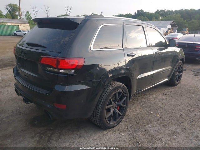 45985460 :رقم المزاد ، 1C4RJFDJ4JC436490 vin ، 2018 Jeep Grand Cherokee Srt 4x4 مزاد بيع