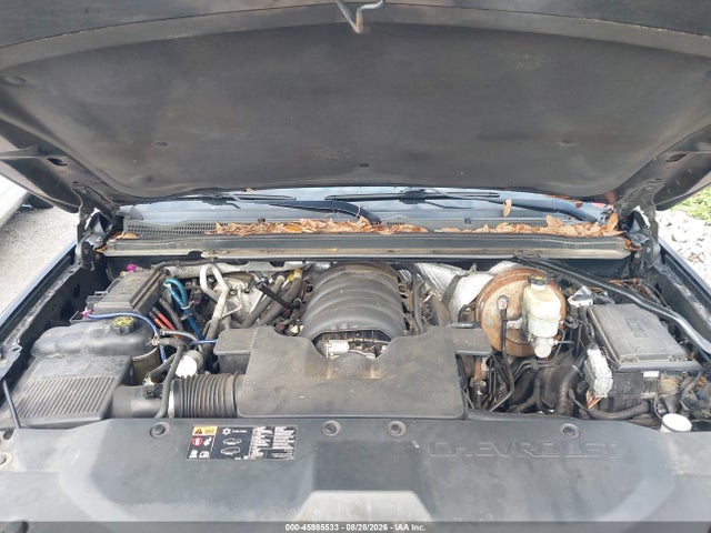 45985533 :رقم المزاد ، 1GNSCJKC7FR180408 vin ، 2015 Chevrolet Suburban Lt مزاد بيع