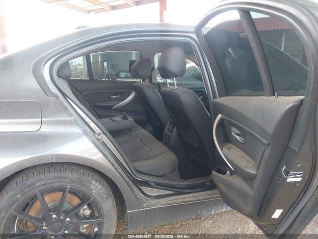 45985541 :رقم المزاد ، WBA3C1C5XDF436579 vin ، 2013 Bmw 328i مزاد بيع