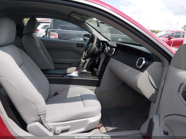 Продажа на аукционе авто 2006 Ford Mustang V6, vin: 1ZVFT80N965139676, номер лота: 45985543